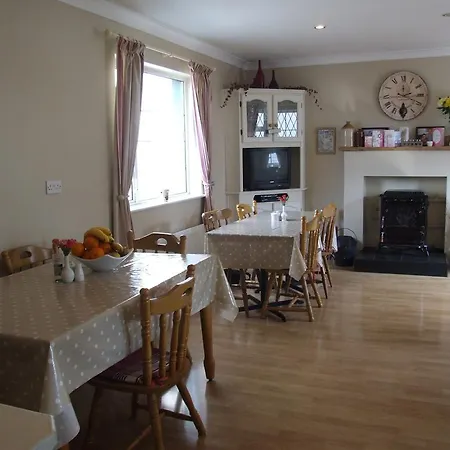 Πανσιόν Oak 4*